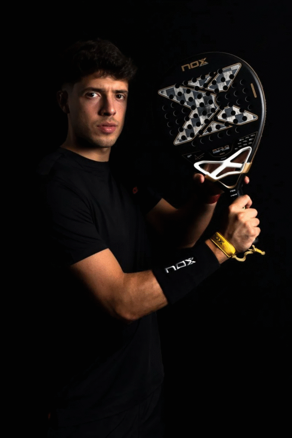 AT10 Luxury Genius 18K Alum 2026 Agustín Tapia